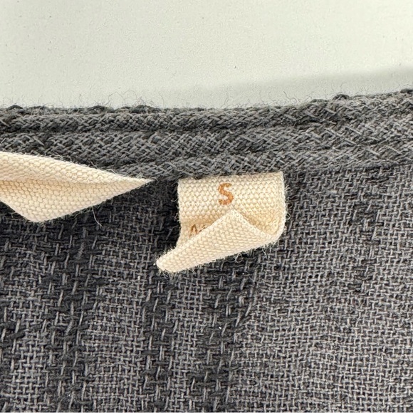 Soft Surroundings Ellis Top Women's Tunic Button Front Grey/Black S‎ Pockets - Picture 10 of 11